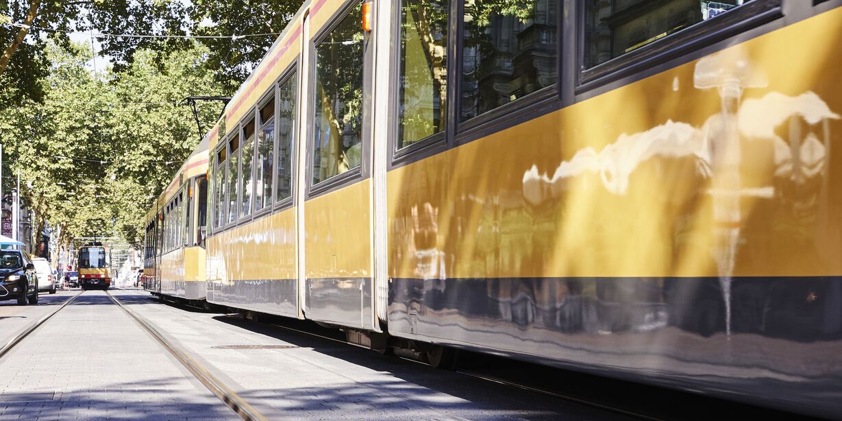 Foto einer Straßenbahn